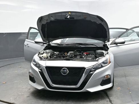 Used 2021 Nissan Altima 2.5 S image 32