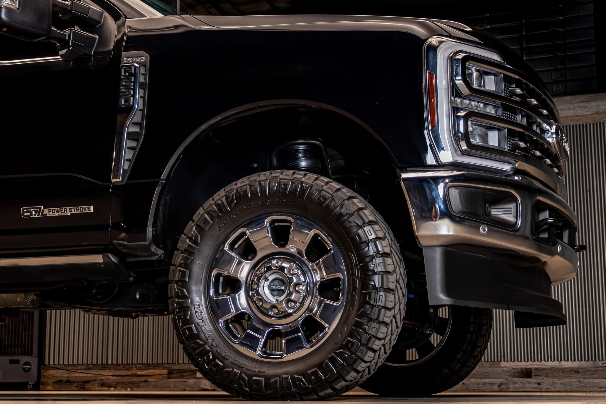 Used 2025 Ford F250 King Ranch w/ Chrome Package AWD/4WD image 11