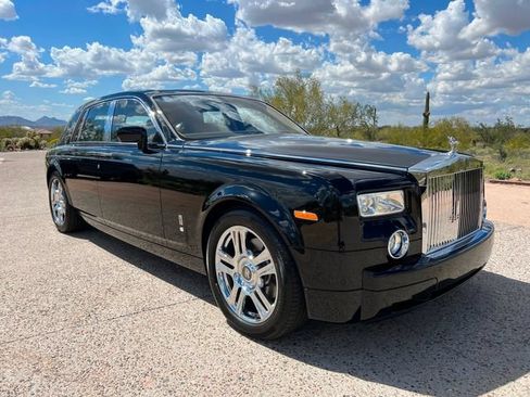 Used 2004 Rolls-Royce Phantom Sedan RWD image 25