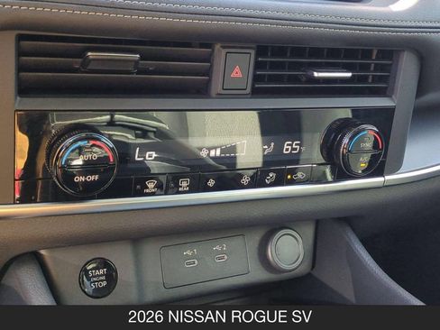 Used 2026 Nissan Rogue SV FWD image 22