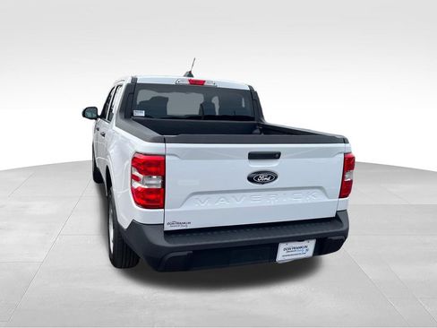 Used 2025 Ford Maverick XL w/ Equipment Group 102A AWD/4WD image 4