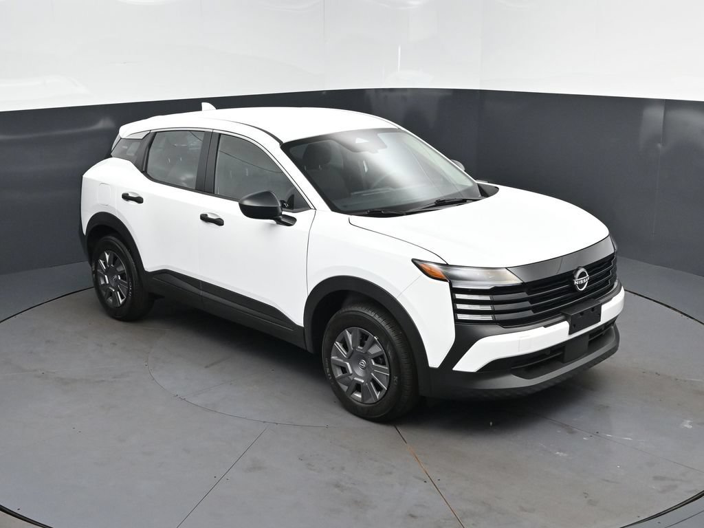 Used 2025 Nissan Kicks S AWD/4WD image 36
