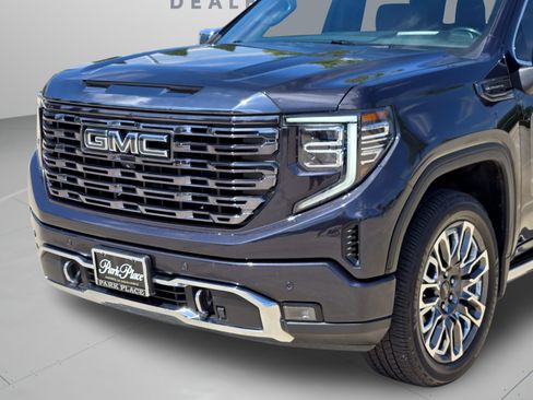 Used 2023 GMC Sierra 1500 Denali Ultimate AWD/4WD image 33