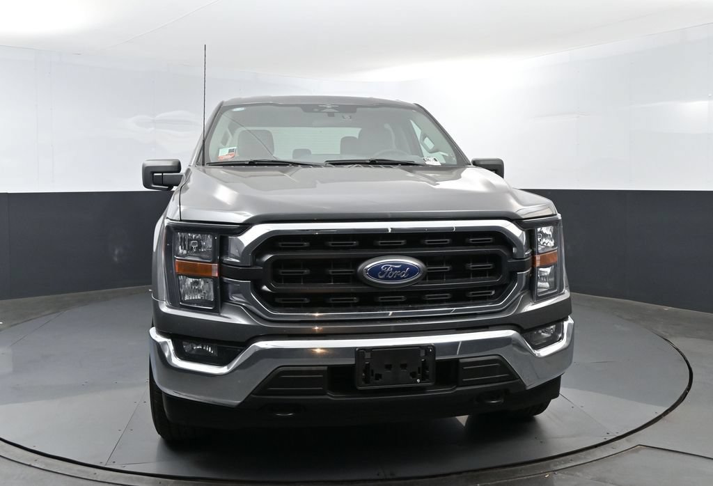 Used 2023 Ford F150 XLT AWD/4WD image 2