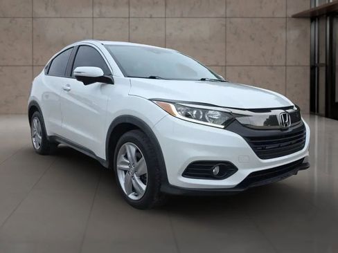 Used 2019 Honda HR-V EX image 2
