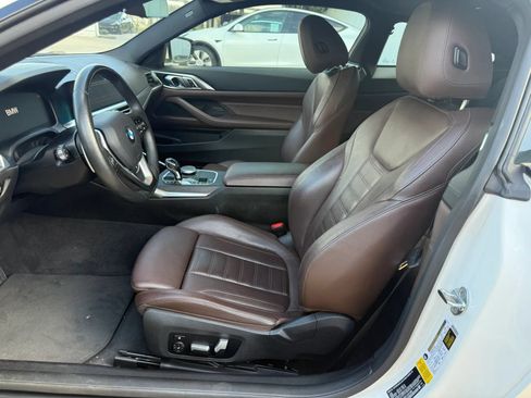 Used 2021 BMW 430i Coupe w/ Convenience Package RWD image 3