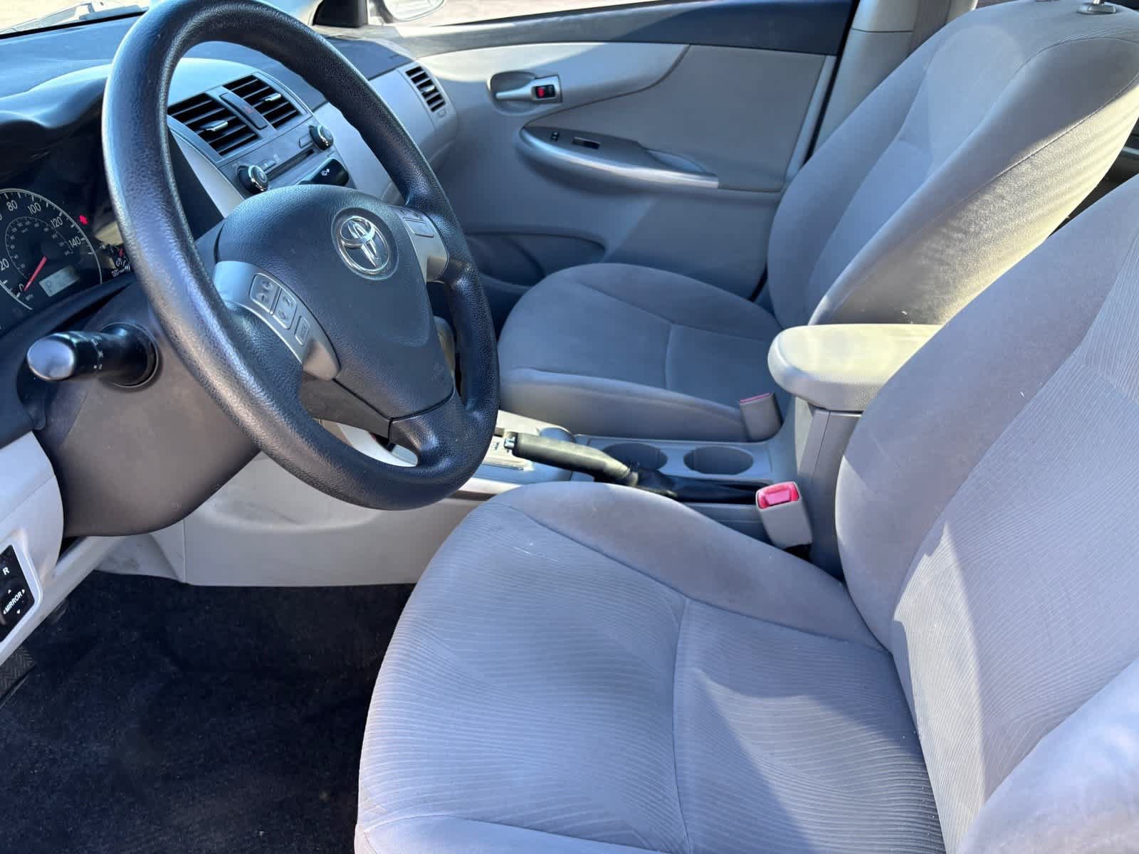 Used 2011 Toyota Corolla LE FWD image 13
