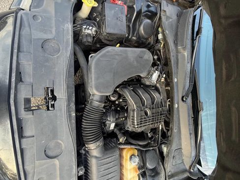 Used 2014 Dodge Charger SE w/ Connectivity Group image 15