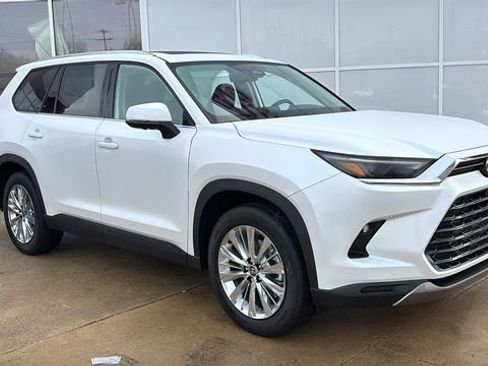 New 2026 Toyota Grand Highlander Platinum image 32