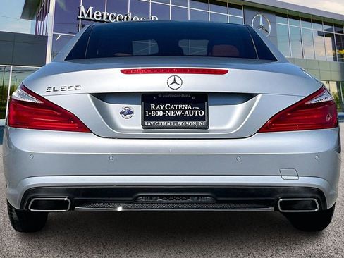 Used 2016 Mercedes-Benz SL 550 image 4