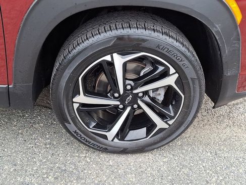 Used 2023 Chevrolet TrailBlazer RS AWD/4WD image 9