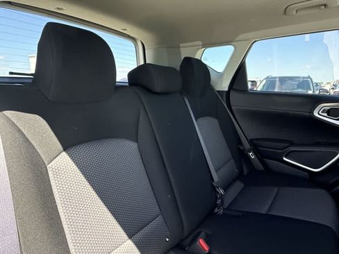 Used 2025 Kia Soul LX FWD image 26