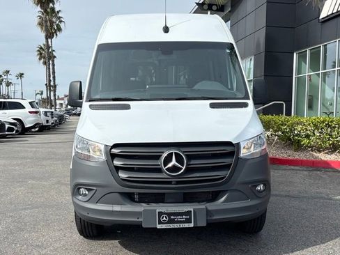 Used 2024 Mercedes-Benz Sprinter 144 Cargo image 10