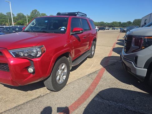 Used 2015 Toyota 4Runner SR5 Premium RWD image 1