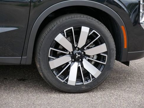 Used 2025 Mitsubishi Outlander SE AWD/4WD image 7
