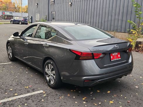 Certified 2025 Nissan Altima 2.5 S image 6