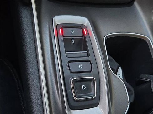 Used 2021 Honda Accord Hybrid image 11