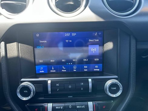 Used 2022 Ford Mustang GT Premium w/ Equipment Group 401A RWD image 3