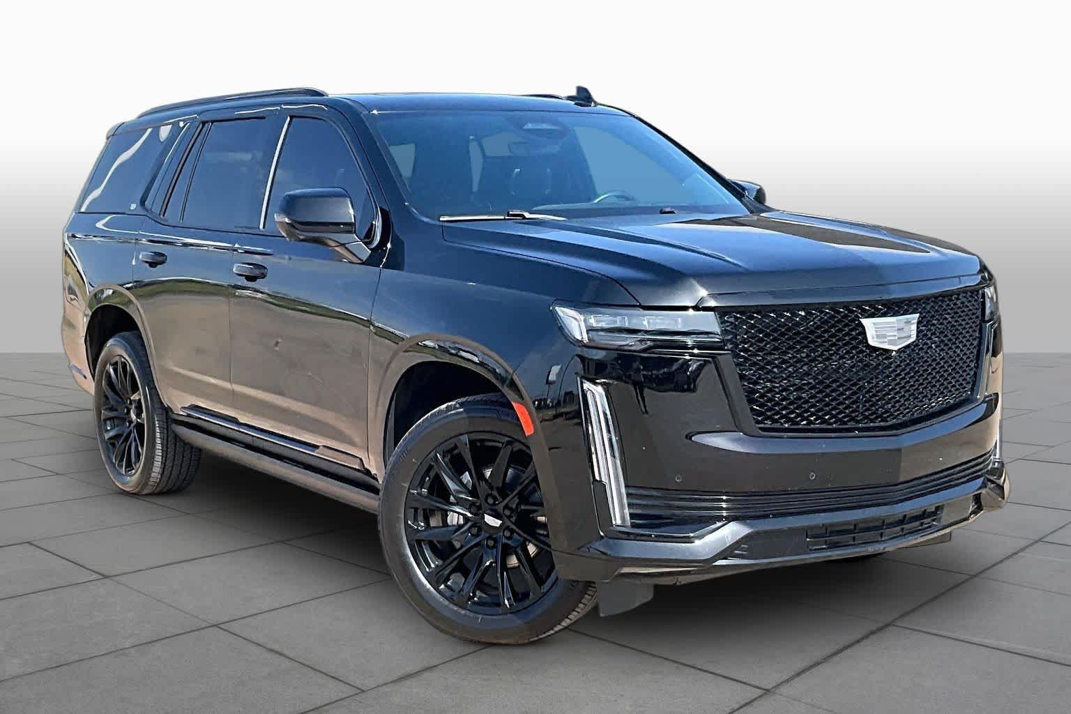 Used 2023 Cadillac Escalade Sport Platinum w/ LPO, ONYX Package AWD/4WD image 3