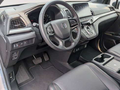Certified 2025 Honda Odyssey Sport-L image 10