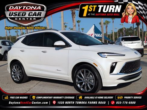 Used 2026 Buick Encore GX Avenir w/ Avenir Technology Package FWD image 1