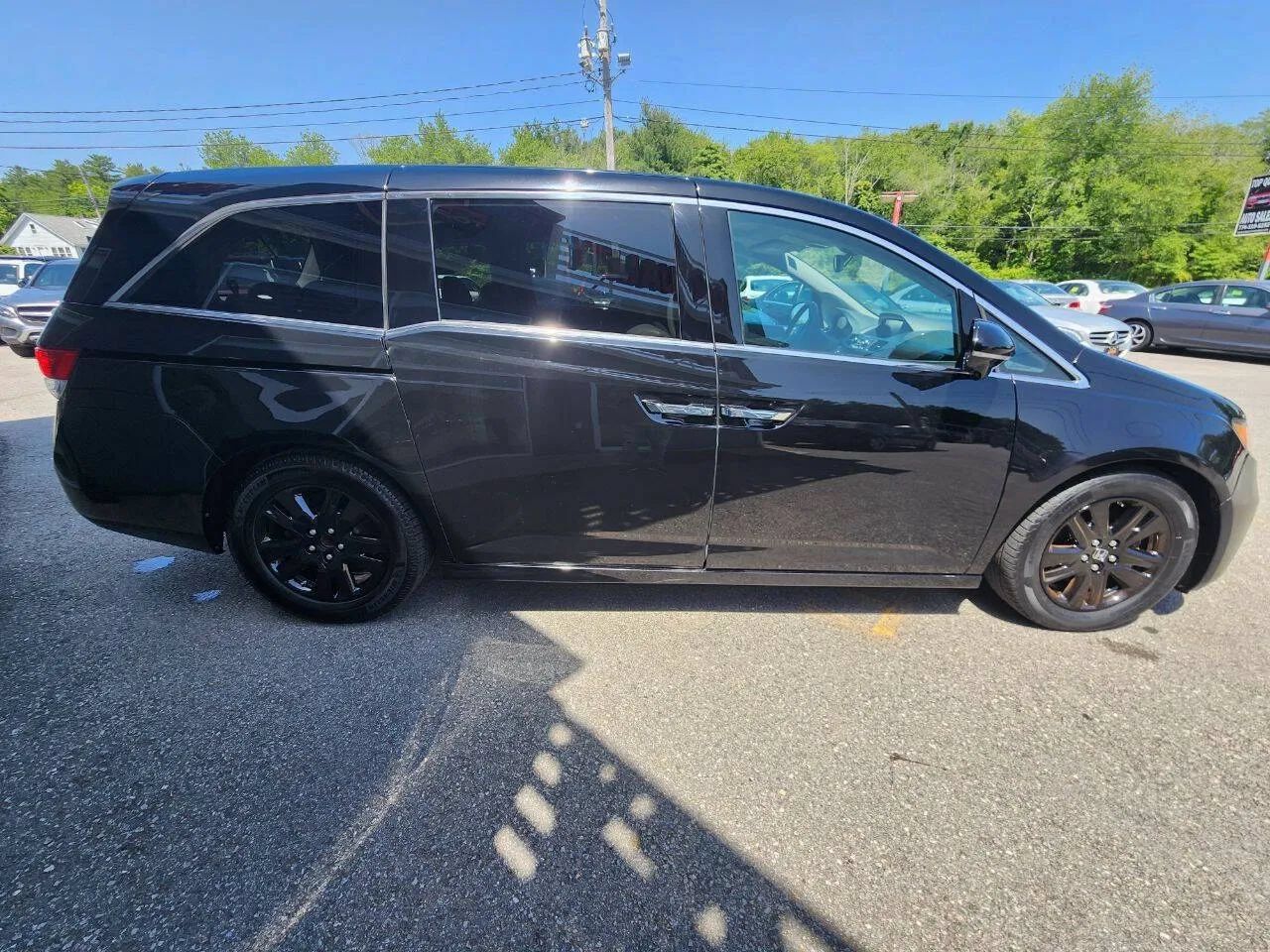 Used 2015 Honda Odyssey Touring image 4