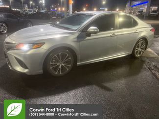 Used 2019 Toyota Camry L video 3