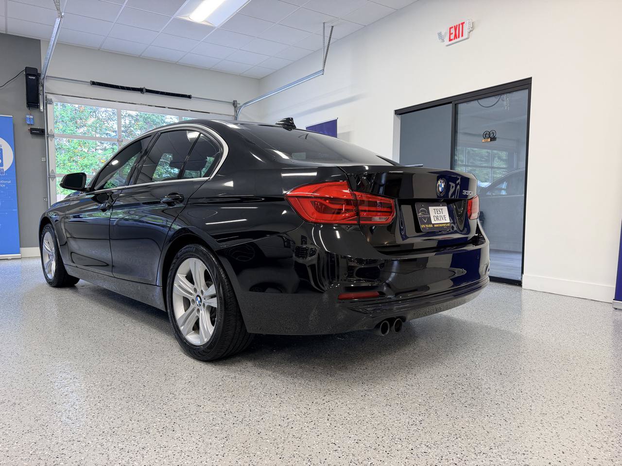 Used 2018 BMW 330i Sedan RWD image 6