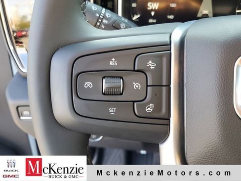 New 2026 GMC Sierra 3500 SLT w/ SLT Premium Package AWD/4WD image 12