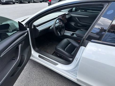 Used 2021 Tesla Model 3 Standard Range Plus RWD image 10