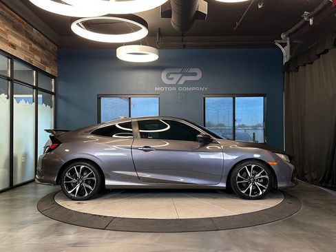 Used 2019 Honda Civic Si image 2