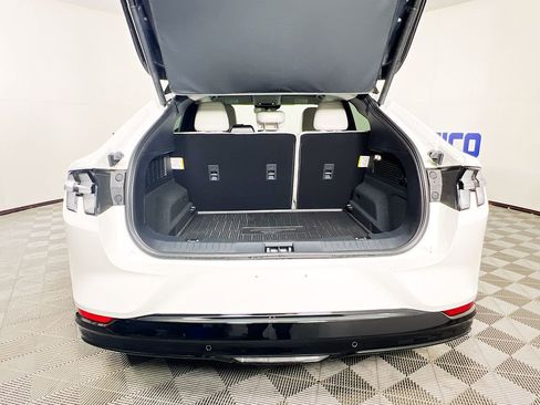 Used 2024 Ford Mustang Mach-E Premium image 31