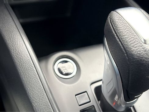 New 2025 Nissan Kicks Play S image 13