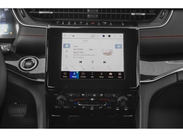 Used 2022 Jeep Grand Cherokee Trailhawk w/ ADV Protech Group II AWD/4WD image 13