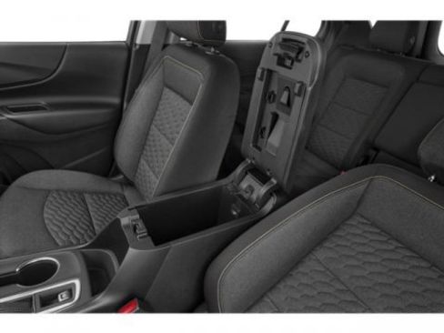 Used 2020 Chevrolet Equinox LT w/ LPO, Floor Liner Package image 17