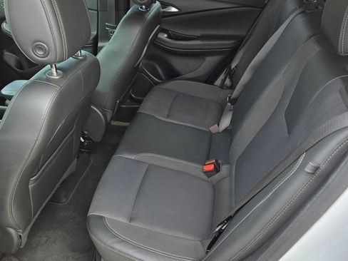 Used 2021 Buick Encore GX Preferred w/ Cold Weather Comfort Package FWD image 11