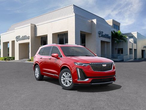 New 2025 Cadillac XT6 Luxury image 2