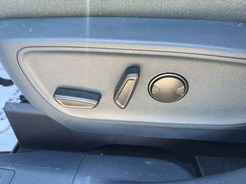 Certified 2023 Ford Maverick XLT w/ XLT Luxury Package image 19