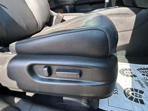 Used 2019 Honda Ridgeline RTL-T image 17