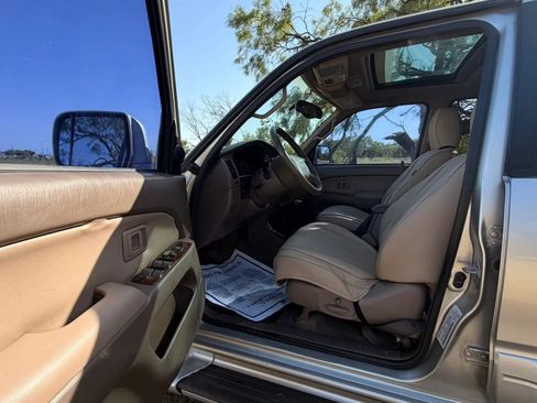 Used 1999 Toyota 4Runner Limited RWD image 16
