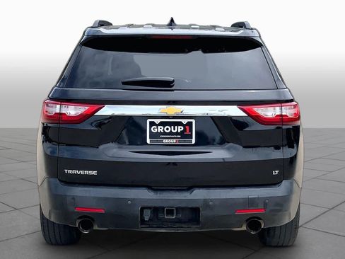Used 2019 Chevrolet Traverse LT FWD image 5