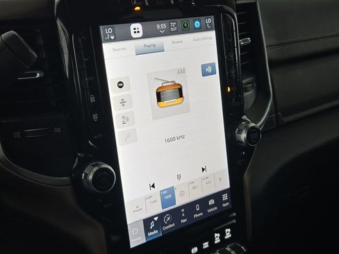 Used 2024 RAM 2500 Laramie w/ Safety Group image 19