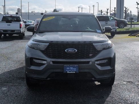 Certified 2022 Ford Explorer ST w/ Equipment Group 401A image 8