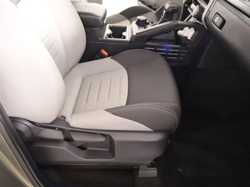 Used 2025 Toyota Tacoma TRD Off-Road image 13