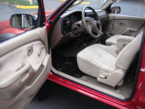 Used 2003 Toyota Tacoma 4x4 Xtracab image 10