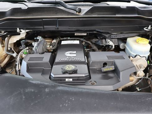 Used 2021 RAM 2500 Tradesman AWD/4WD image 37