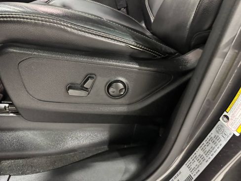 Used 2022 RAM 1500 Sport w/ Rebel Level 2 Equipment Group AWD/4WD image 19