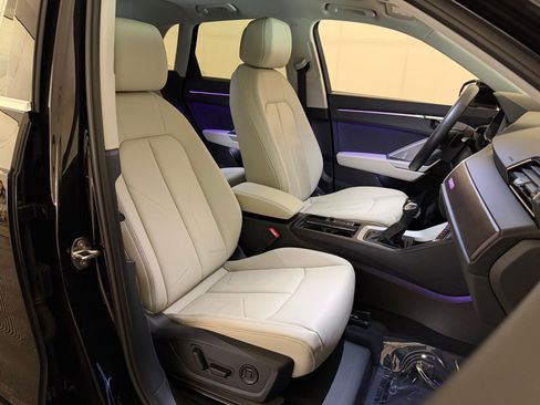 Certified 2022 Audi Q3 2.0T Premium Plus w/ Premium Plus Package image 29