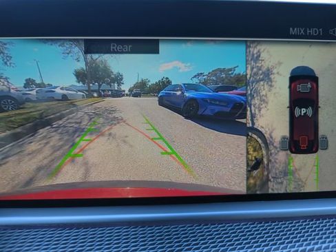 Certified 2023 BMW X6 M50i w/ Dynamic Handling Package image 23