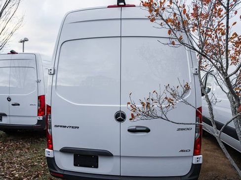 New 2026 Mercedes-Benz Sprinter 2500 image 4
